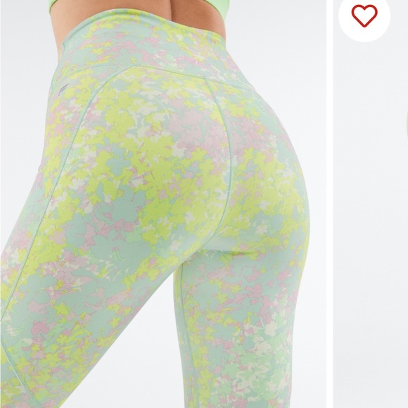 fabletics define powerhold high-waisted 7/8 leggings - Picture 2 of 7